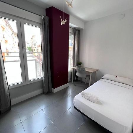 Bbtk Hostel Malaga Luaran gambar