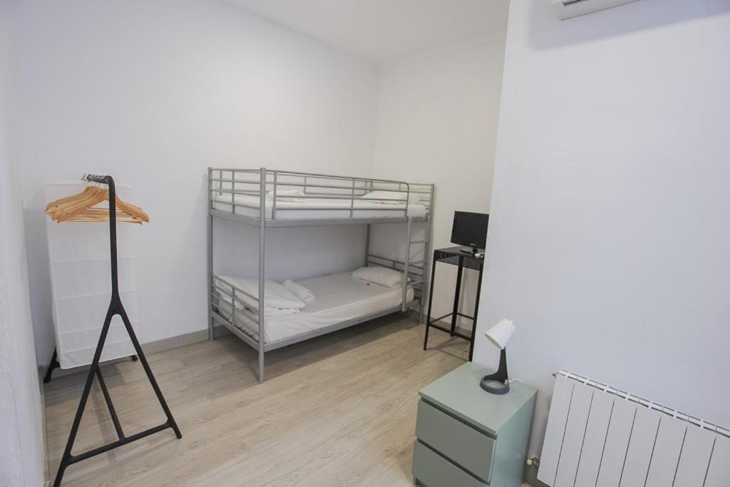 Bbtk Hostel Malaga Luaran gambar